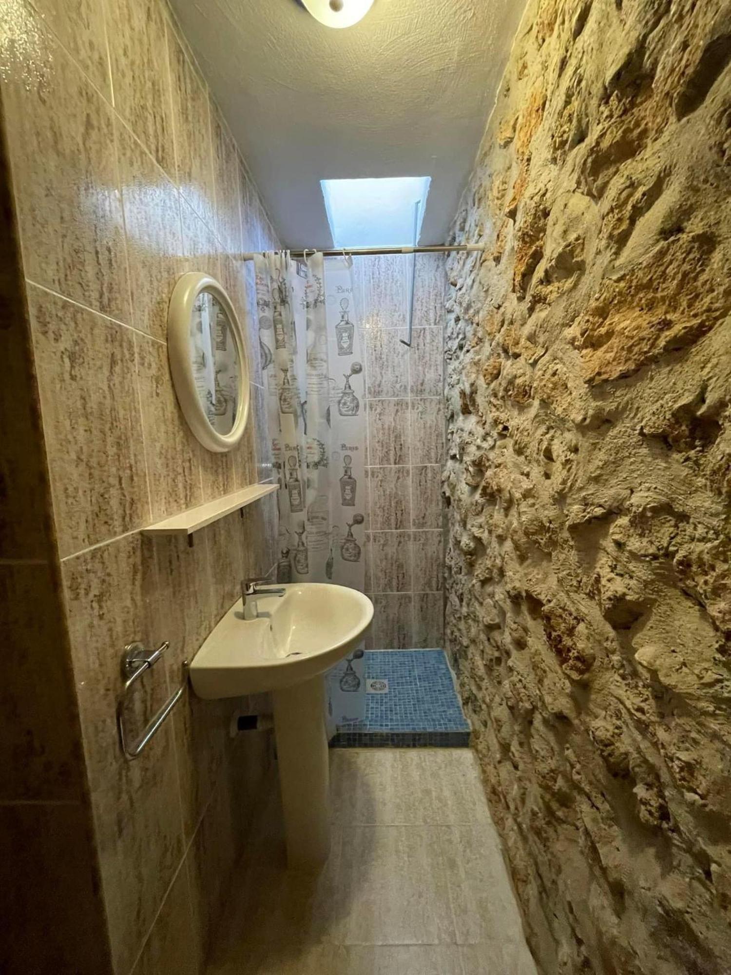 فيلا Casa De Piedra Yunquera المظهر الخارجي الصورة